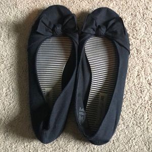 American Eagle Back Flats